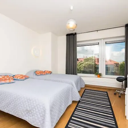 Daire Spacious Beachfront *